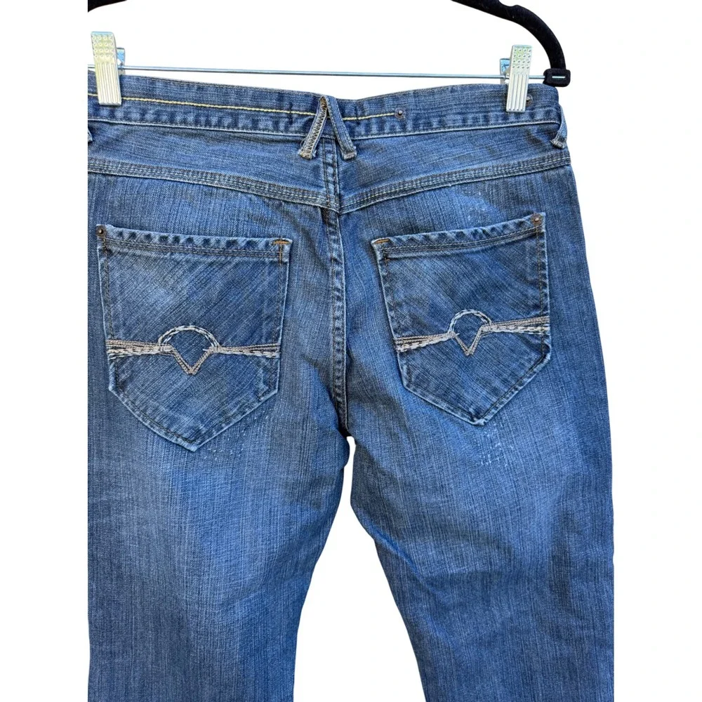 G By Guess Men's Blue Denim Jeans‎ Button Fly Stylish Back Pocket Design - Picture 5 of 9